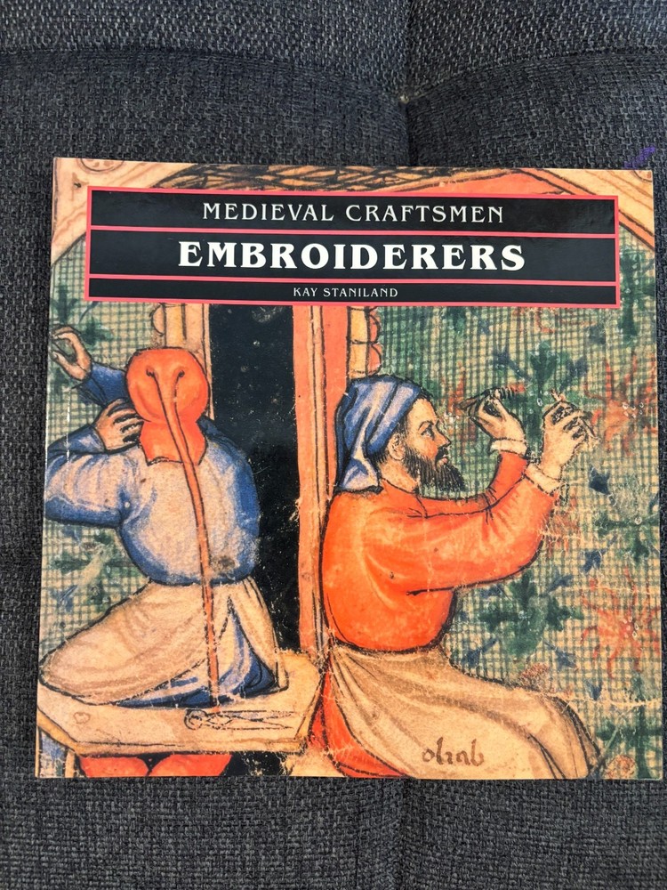 Embroiderers (Medieval Craftsmen) - Paperback By Staniland, Kay