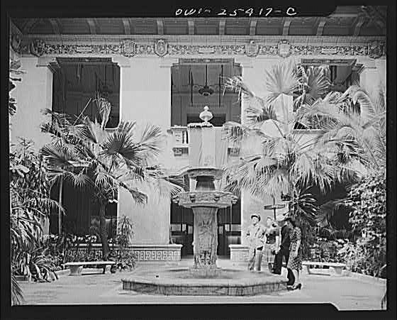 Photo:Washington DC Pan American Building Courtyard Fountain 1910s