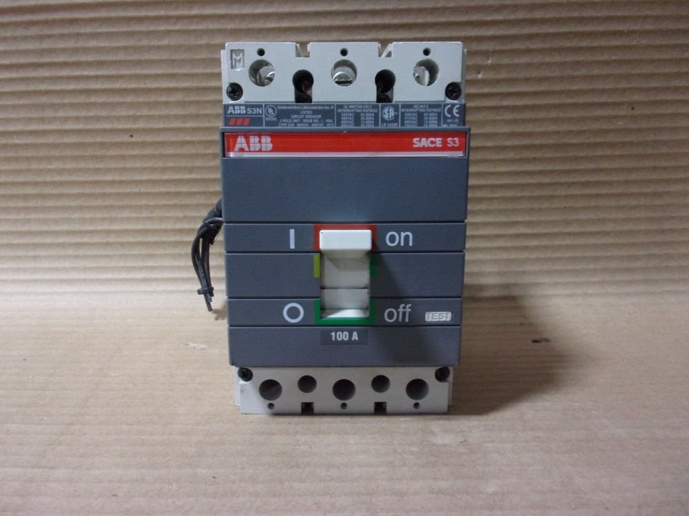 ABB SACE S3N S3N100TBOA1S8 3 Pole 100 Amp 600V Circuit Breaker Aux and Shunt