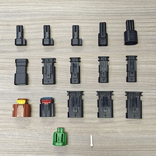 Harness Plug Kit Tuner Harness Plug Kit For 23-25 Ford Powerstroke