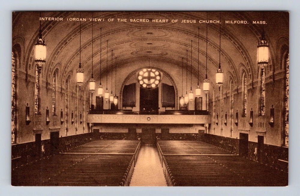 Milford MA-Massachusetts, Sacred Heart of Jesus Church, Vintage Postcard