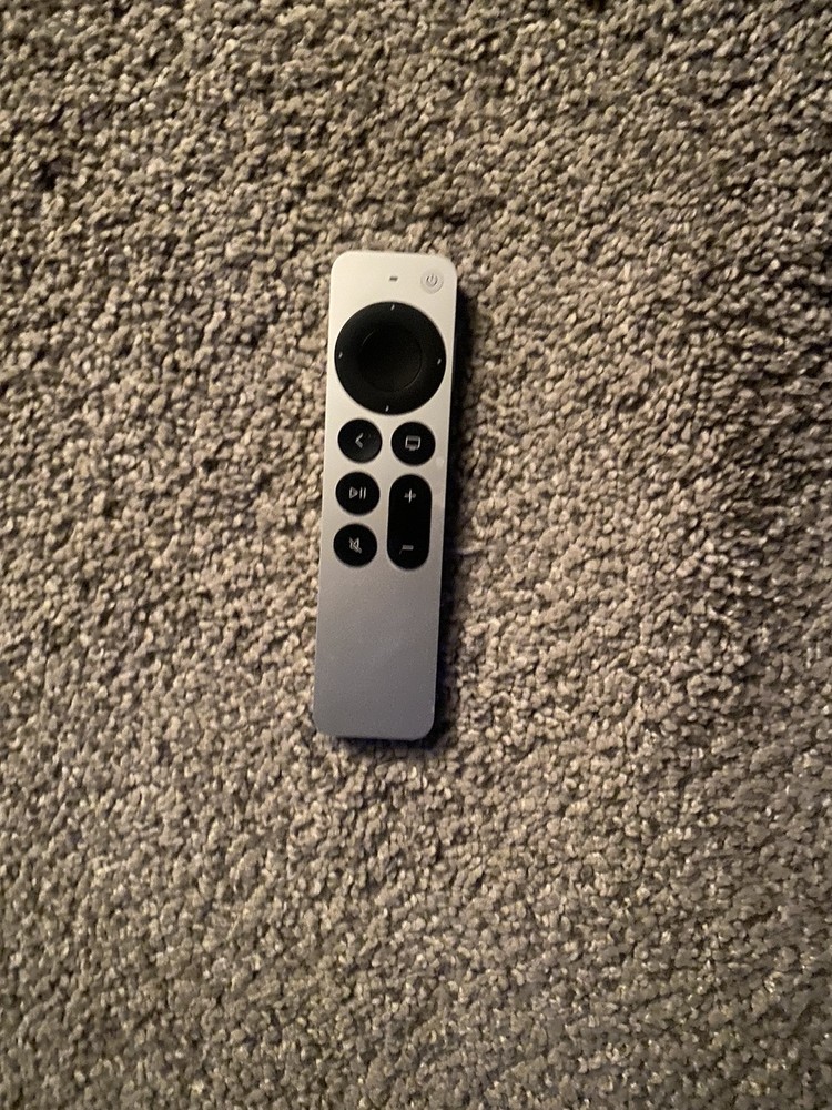 Apple Siri Remote Voice control 3rd Generation Silver A2854