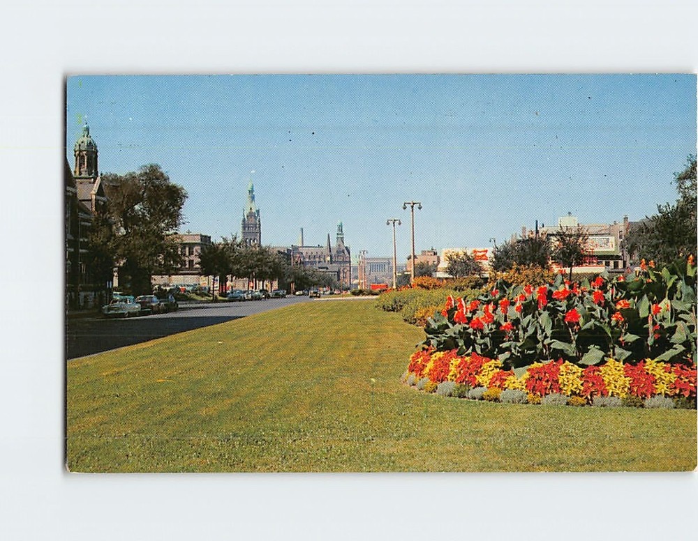 Postcard Looking West On Kilbourn Avenue Milwaukee Wisconsin
