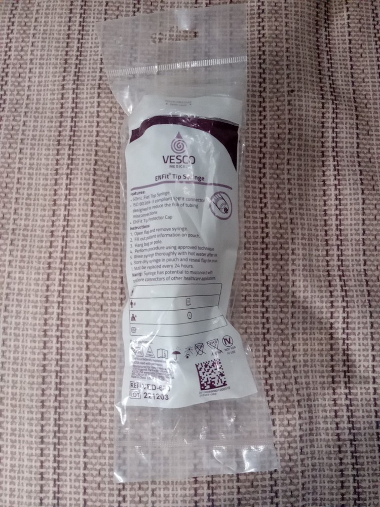 Vesco 60 ml Enfit Tip Syringe Lot of 1