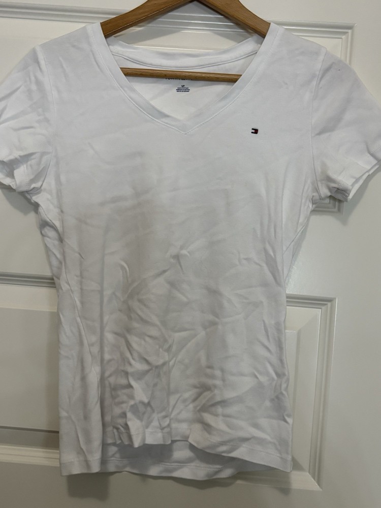 Tommy Hilfiger Women's White Solid V-Neck Short Sleeve Cotton Jersey Tee S