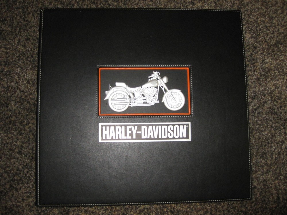 EK Success Harley-Davidson Motorcycle 12 x 12 Black Scrapbook Photo Album
