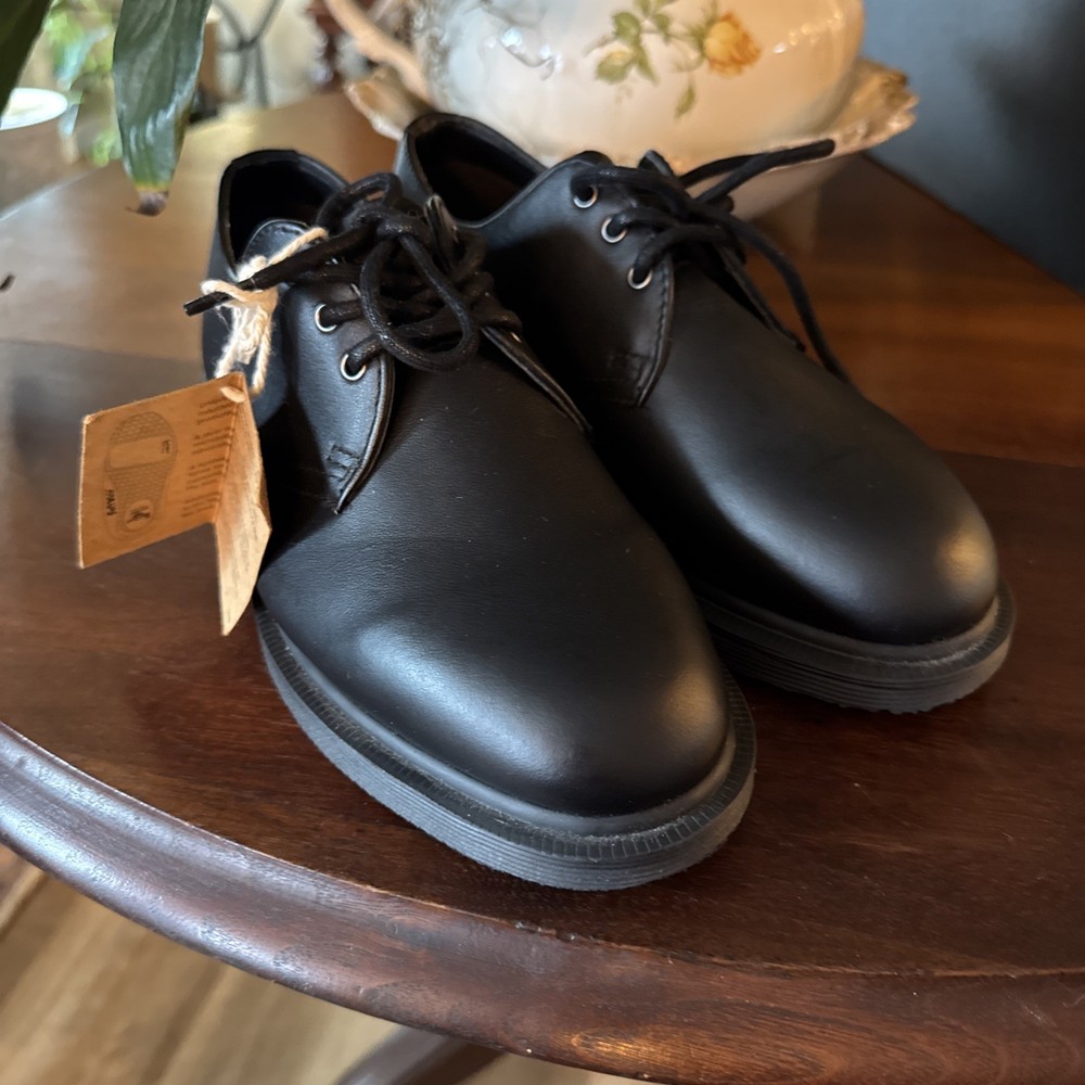 Doc Martens 1461  New Mono Black Smooth Leather Oxford Shoes (M Sz 6/W Sz 7) NWT