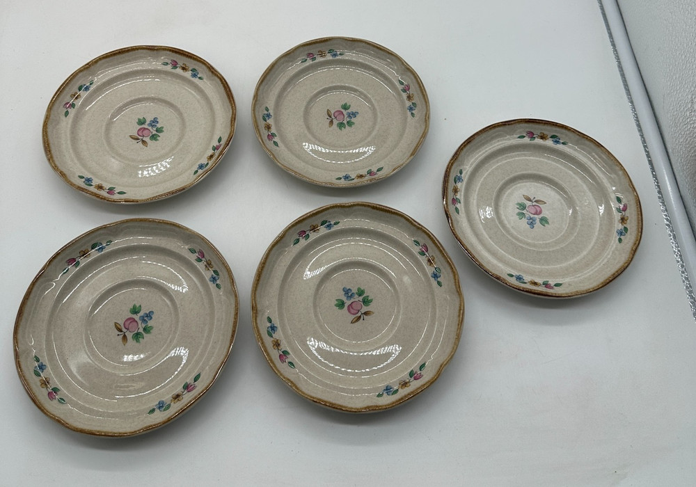 Set Of 5 Vintage International Heartland 6