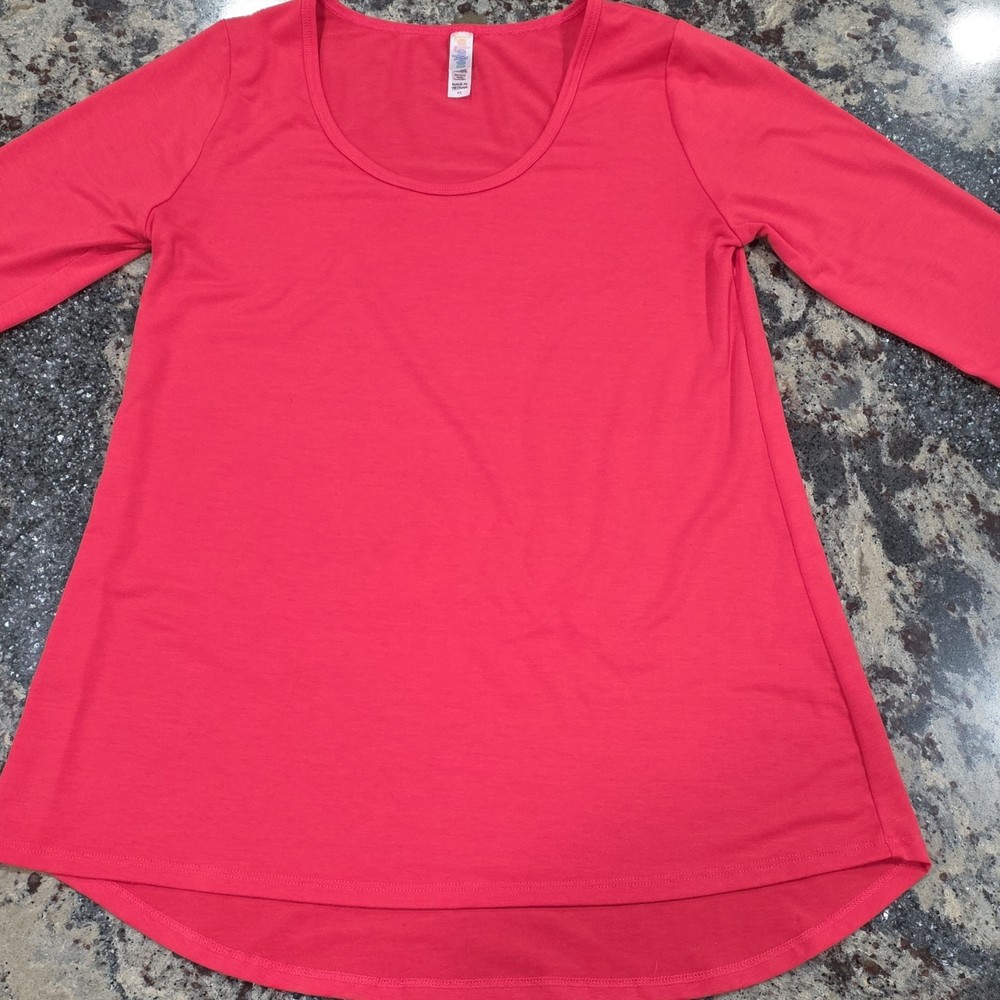 LuLaRoe Pink Long Sleeve Scoop Neck T-Shirt XS Women's Solid Basic