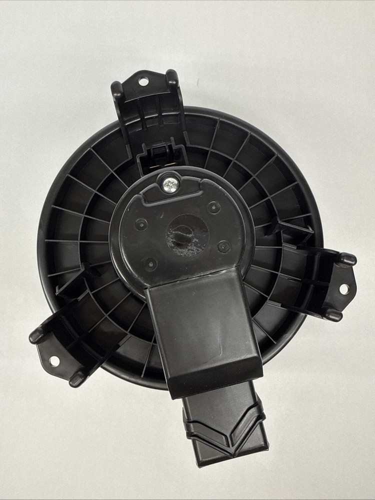 2009-2016 Toyota Corolla & 11-16 Scion tC A/C Heater Blower Motor Replacement
