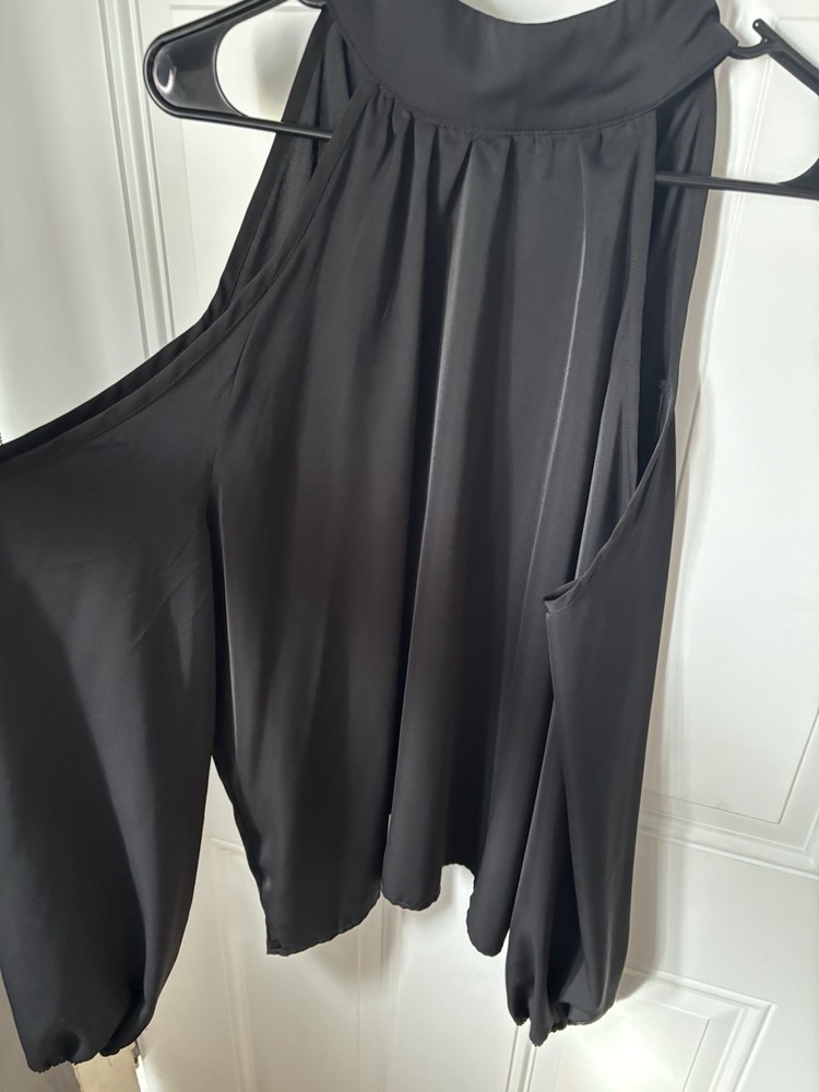 • SHEIN Black Cold Shoulder Halter Blouse Size 1XL
