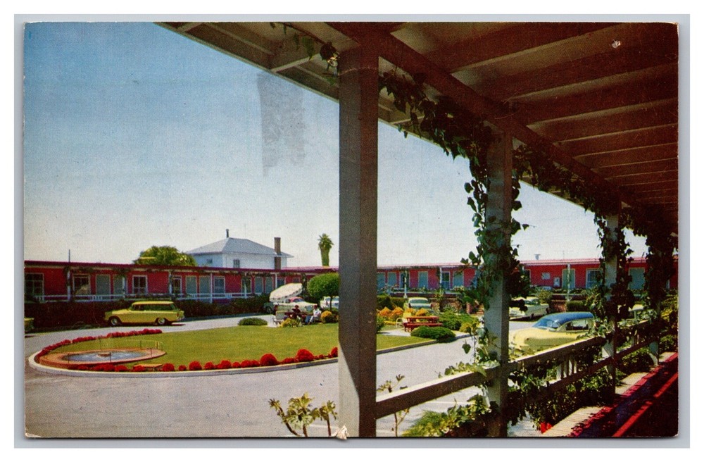 Berkeley CA California California Motel Vintage Cars Chrome Postcard Posted 1963