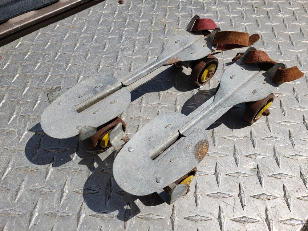 Antique Collectible Adjustable Metal Roller Skates With Metal Wheels