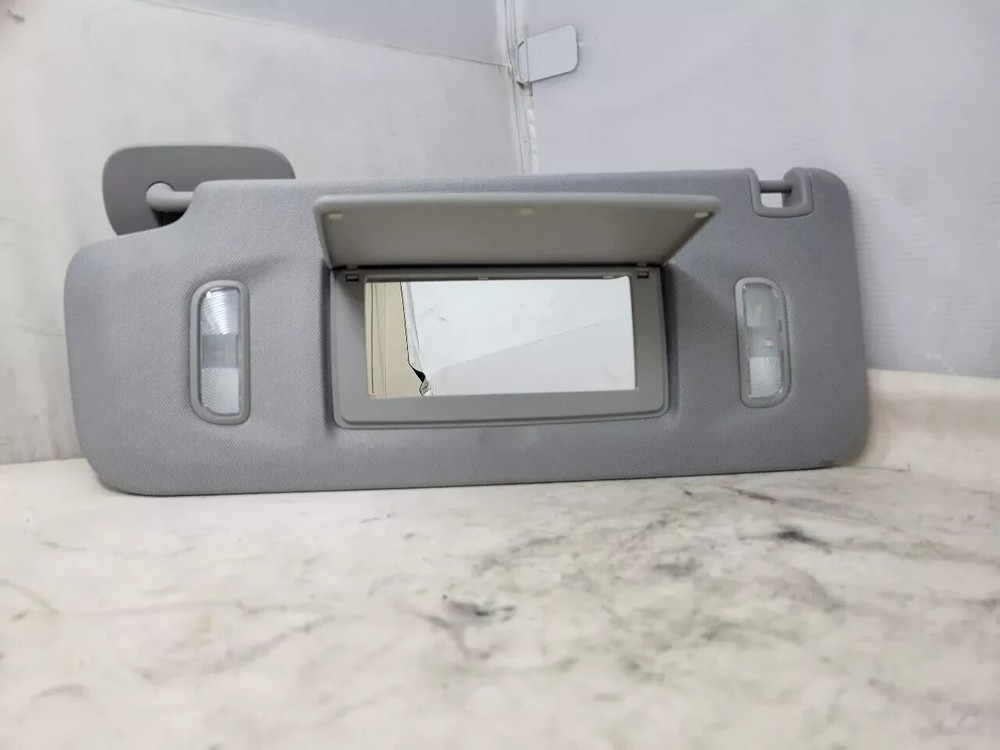2015-2020 Cadillac Escalade Left Driver Side Sun Visor Sunvisor Gray Illuminated