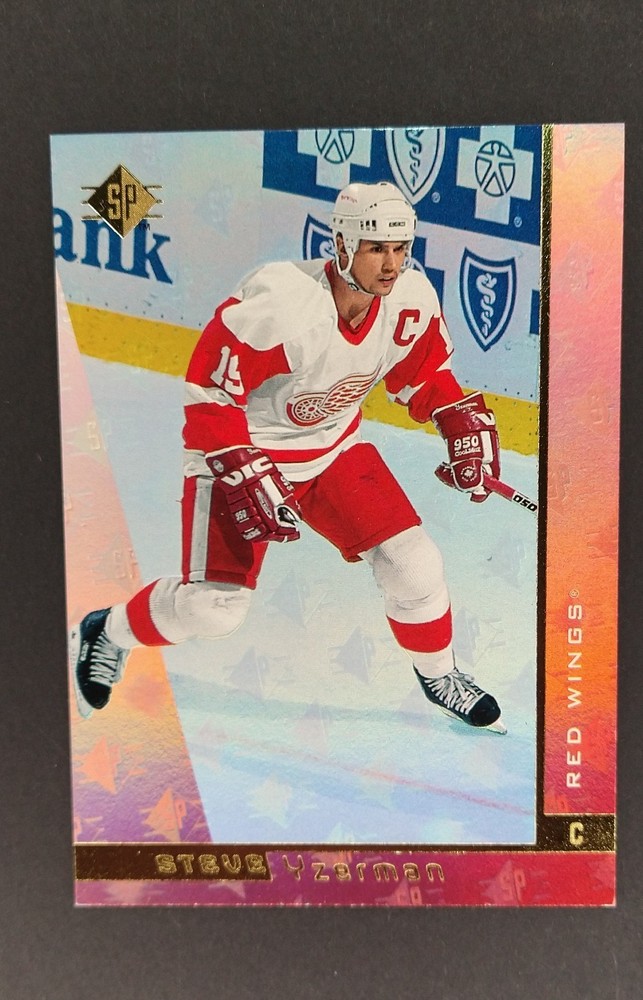 1996-97 SP - Steve Yzerman #47