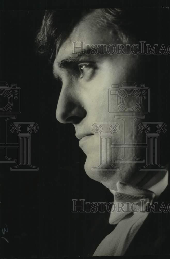 1972 Press Photo French pianist Jean-Bernard Pommier debuts in New Orleans