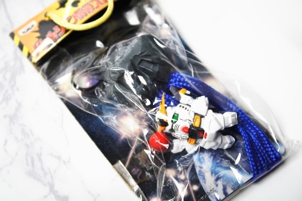 BANPRESTO Gundam Battle Scene Figure Strap Japan Anime Vintage Super Robot Wars