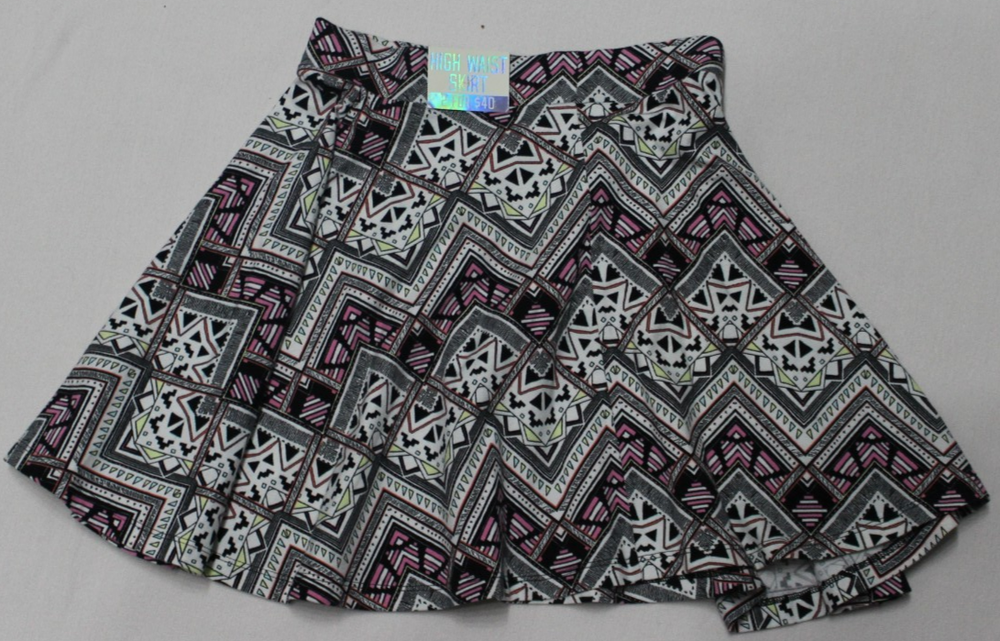 NWT Victoria's Secret PINK Women's A-Line Aztec Skater Skirt Size XS Pink Flared