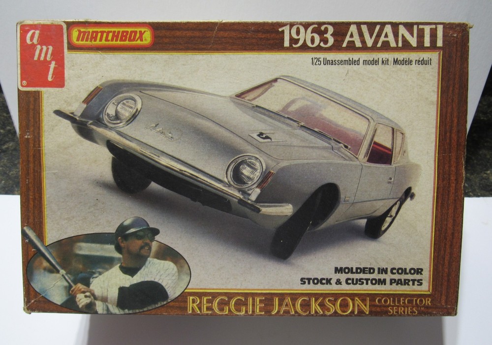 UNBUILT Vintage AMT MATCHBOX Reggie Jackson 1963 Avanti Model Car Kit 1:25 Scale