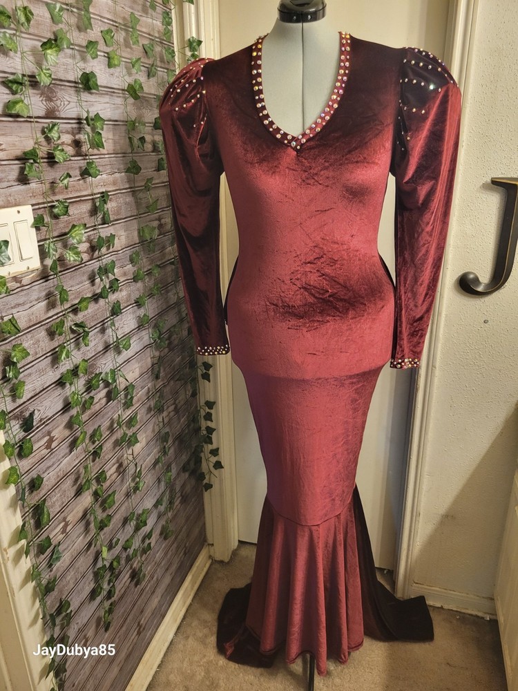 4-Way Stretch Velvet Puff Shoulder Drag Queen Stage Gown with Ruffle Half Skirt