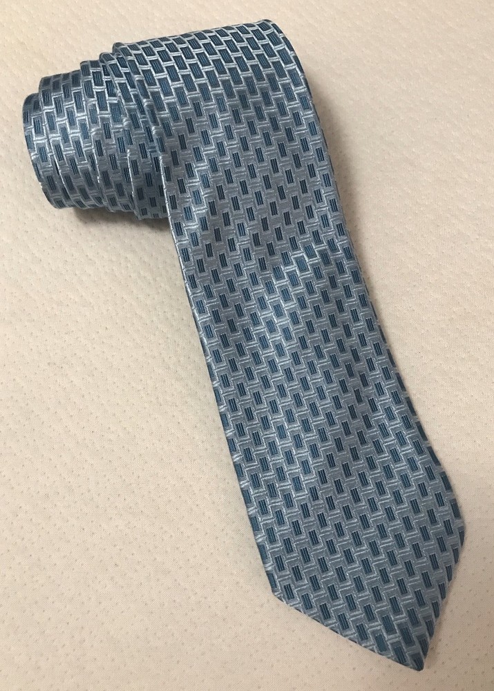 Canali Silk Geometrical Neck Tie Light Blue 59” x 3.5” READ Italy Preppy Office