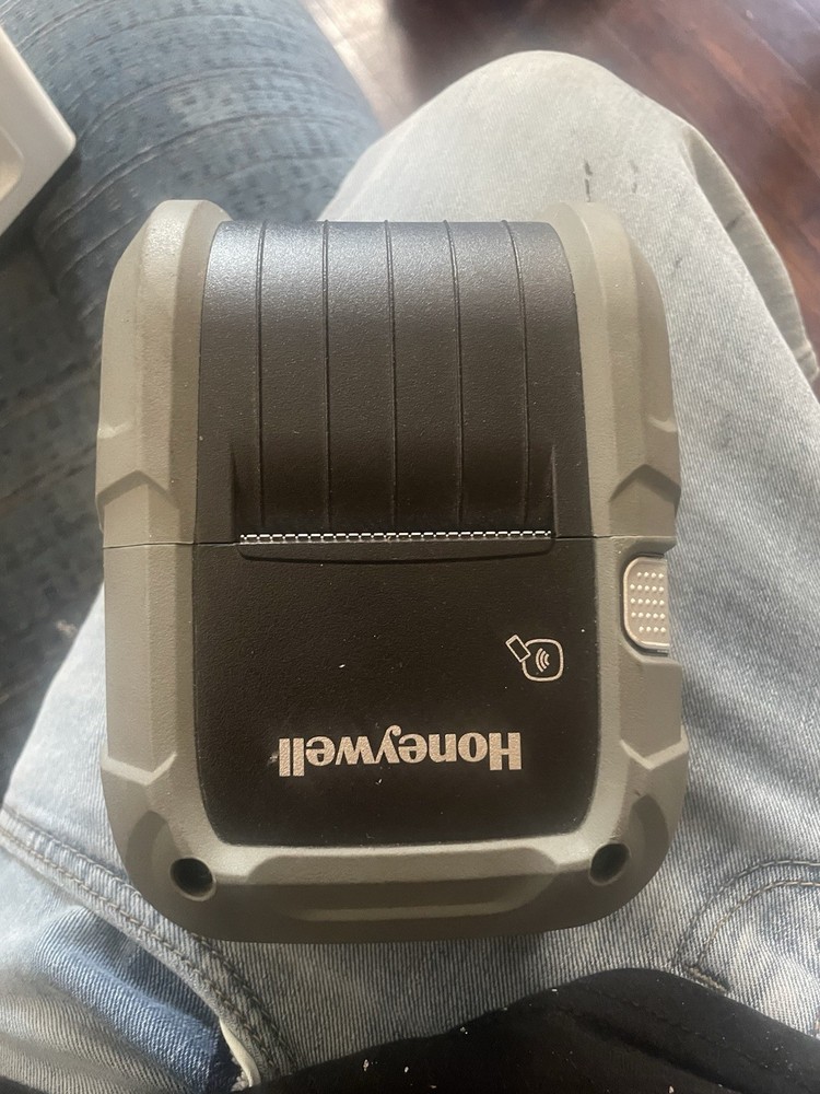 HONEYWELL RP4B Bluetooth Thermal Label & Receipt Printer RP4A00N0B02 Y1-9