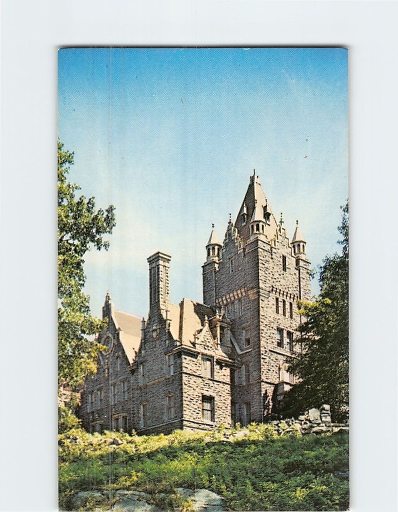 Postcard Boldt Castle On Heart Island St. Lawrence River Thousand Islands NY USA