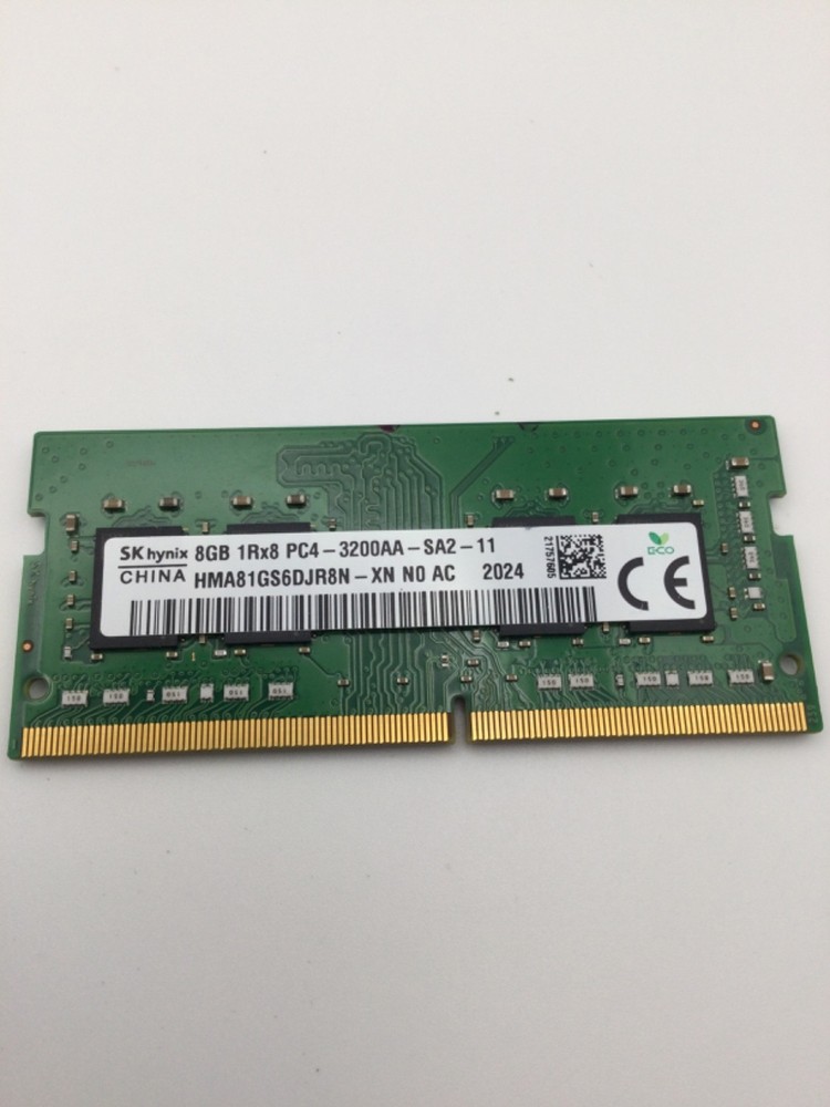 SK hynix 8GB DDR4-3200 PC4-3200AA 260-Pin SO-DIMM Unbuffered HMAA1GS6CJR6N-XN