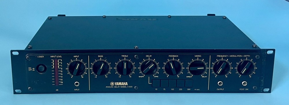 Parts/Repair Only — Yamaha Analog Delay Model E1010 — Needs Repair — See Desc.