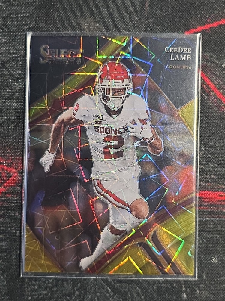 2023 Panini Select Draft Picks - Field Level CeeDee Lamb #160 Gold Lazer Prizm