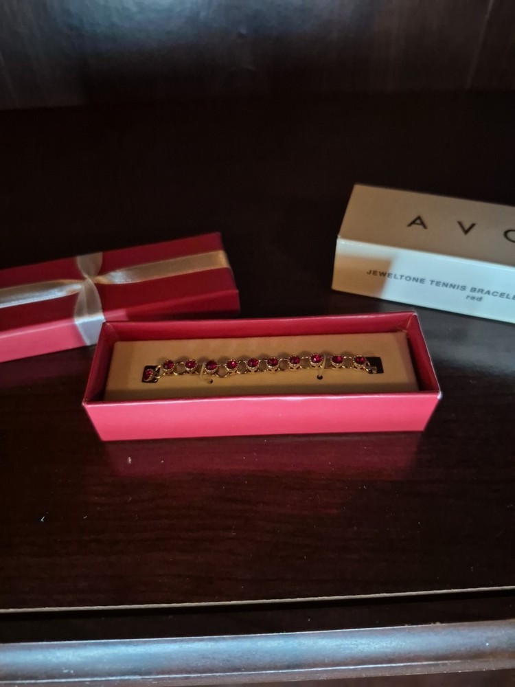 Avon Jeweltone Tennis Bracelet In Gift Box Red
