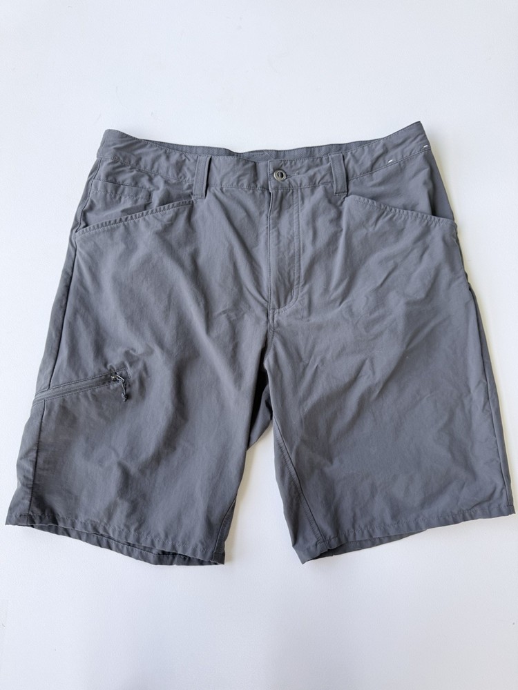 Patagonia Quandary Shorts Mens Size 36 Gray Performance Pocket Nylon
