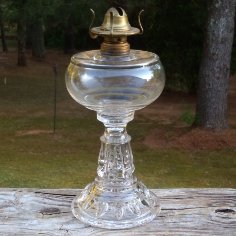 Antique 1899 Thompson Glass Co. Clear TORPEDO Pattern Glass Stand OIL LAMP NR