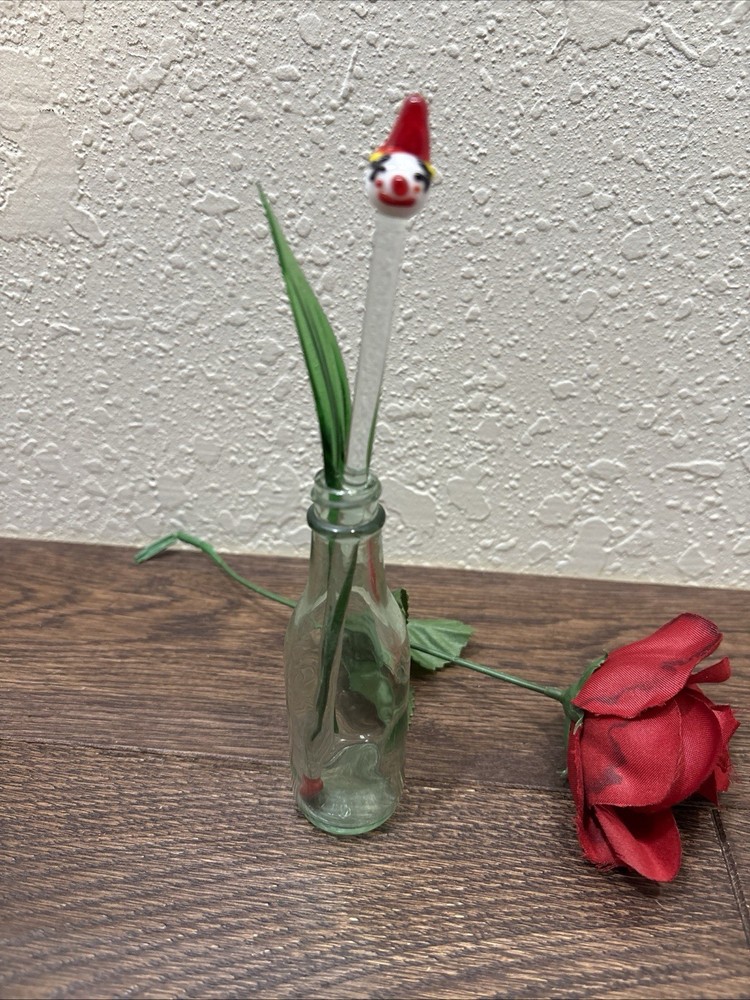 Vtg Hand Blown Art Glass Mini Bud Vase With Glass Stem & Clown 7.5” Unique