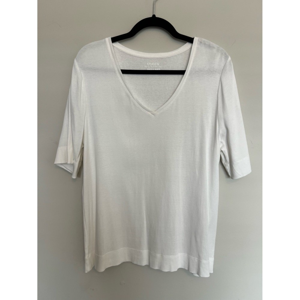 Chico's White V-Neck Short Sleeve Tee Size 2