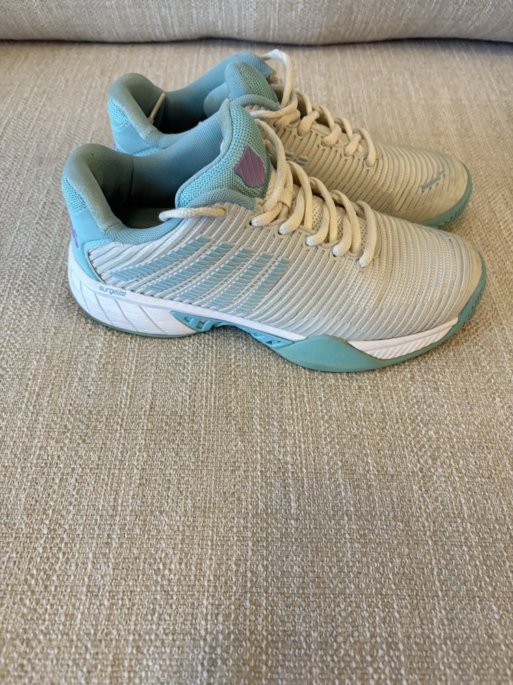 K-Swiss Women’s Hypercourt Express 2 Light Blue Athletic Shoes - Size 7.5