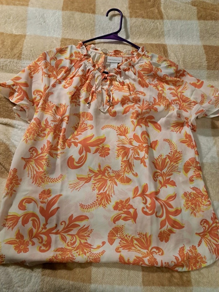 Womens Size Small Liz Clairborne Flowy Floral Shirt