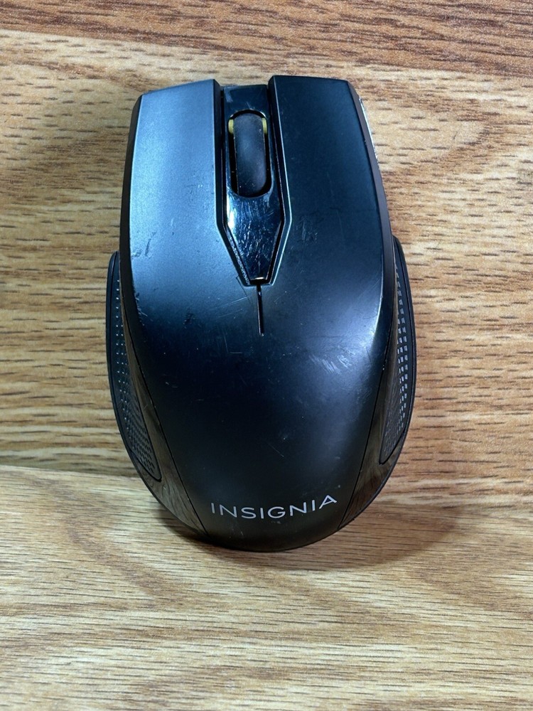 Logitech M215 Black USB Handheld 3-Button Wireless Optical Mouse