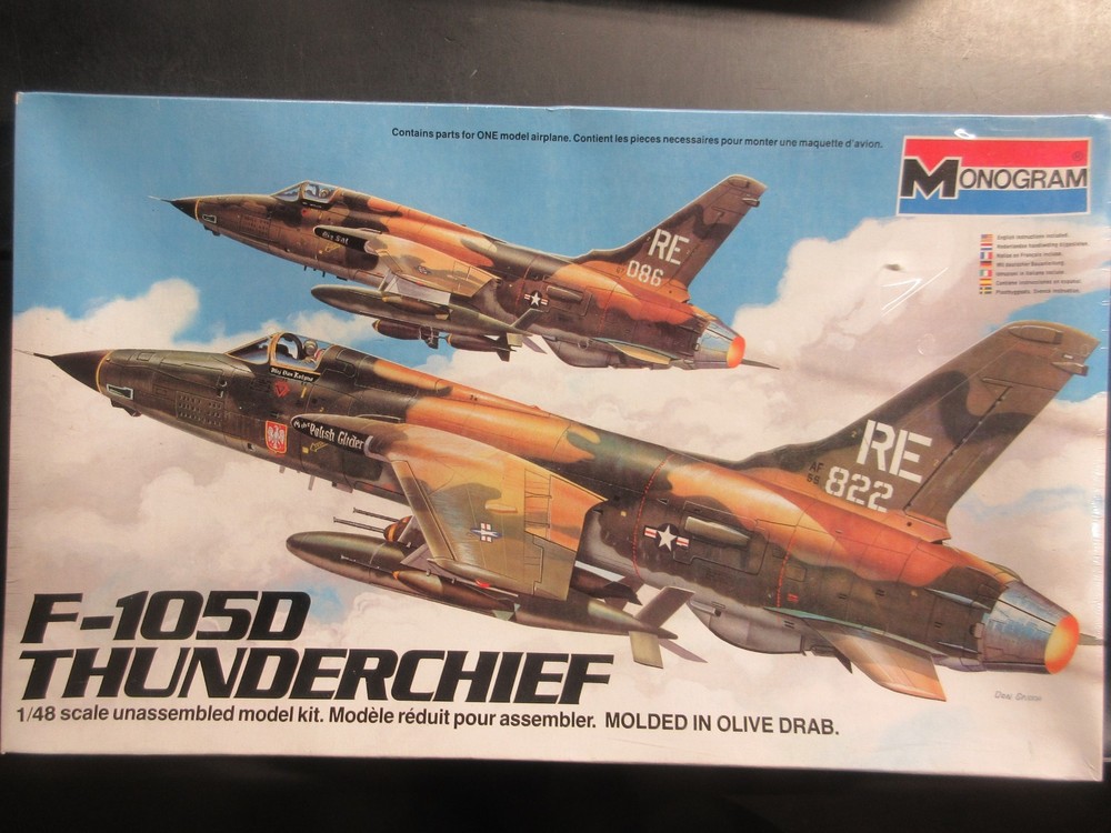 MONOGRAM 1/48 REPUBLIC F-105D THUNDERCHIEF kit 5812  vintage factory sealed