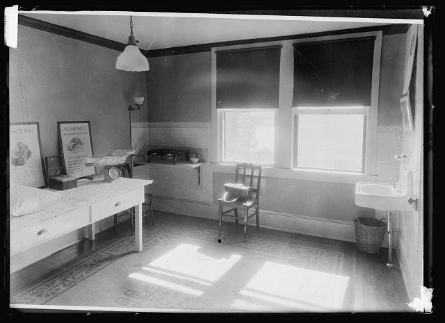 Bridgeton NJ 1919 Nurses Headquarters Infant Welfare Clinic Office Interior