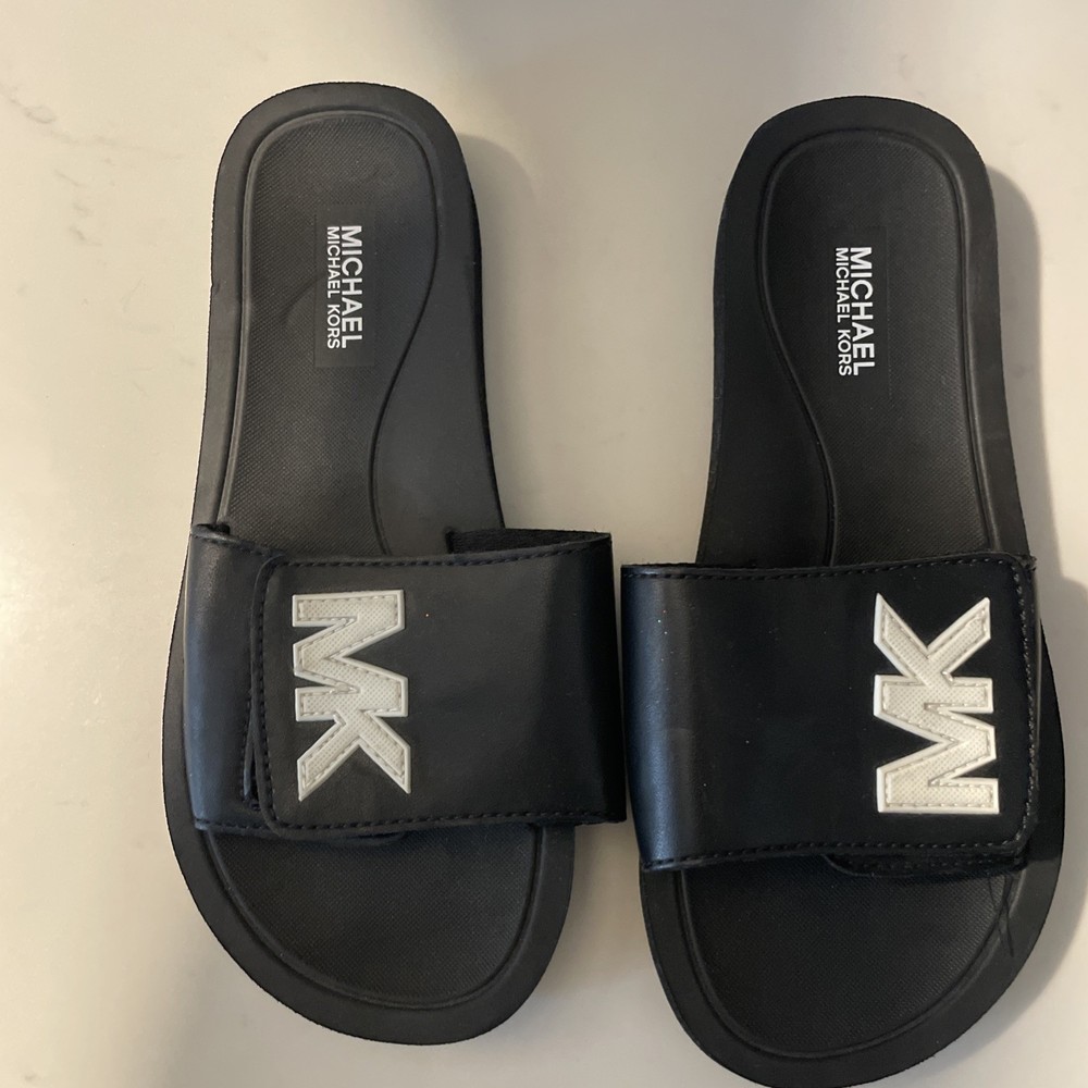Michael Kors Black Leather Logo Slide Sandals Size 6