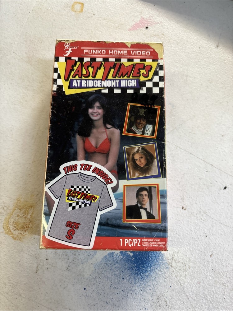 Funko Home Video T-Shirt Large FAST TIMES AT RIDGEMONT HIGH VHS Target Exclusive