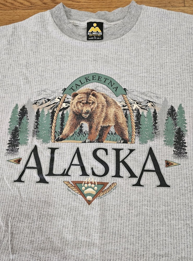 Vintage 90s Talkeetna Alaska Grizzly Bear Mountains t Shirt Mens Large USA Made