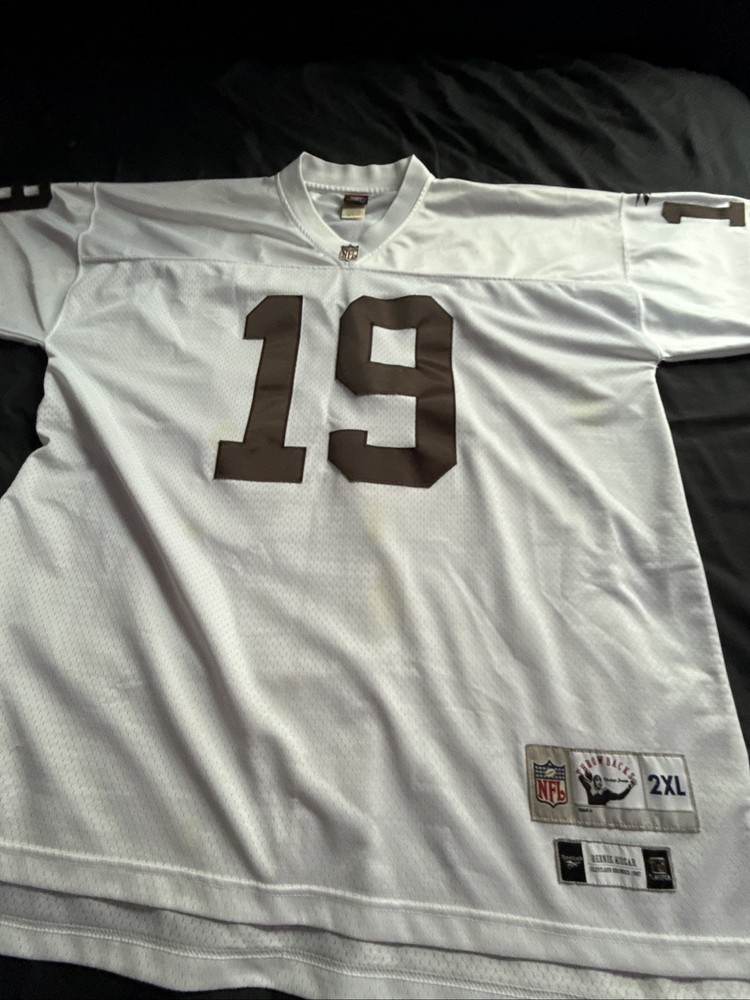 Bernie Kosar #19 Cleveland Browns Replica Jersey SZ 54 NWT