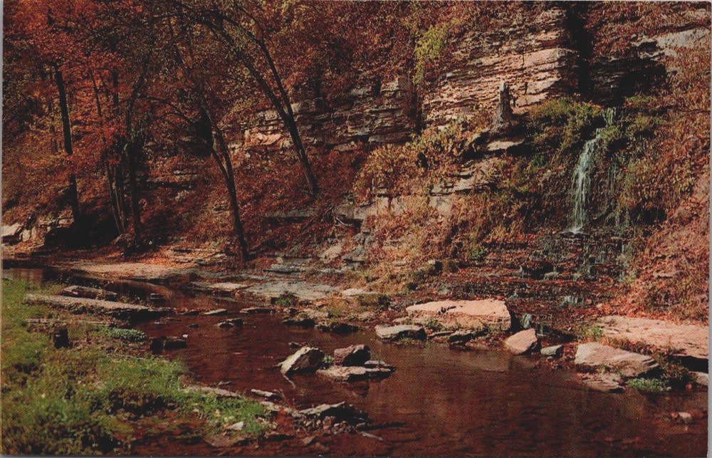 Beulah Falls Spook Cave McGregor Iowa, CLAYTON COUNTY Postcard