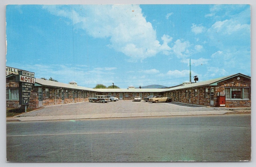 Center City Motel Front Royal VA 1960s Chrome Postcard Vintage Cars Dexter Press