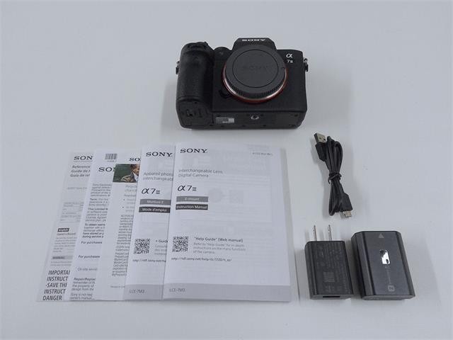 Sony Alpha a7 III 24.2MP Full-Frame Mirrorless Digital Camera 3