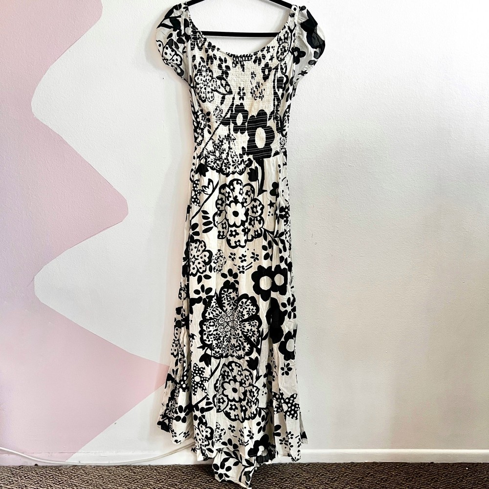 Free People White Floral Smocked Maxi Dress Boho Cottagecore Fairycore Medium