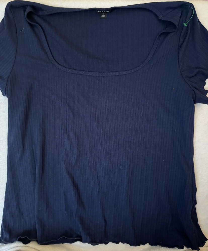 Torrid Navy Blue Scoop Neck Short Sleeve Knit Top Size 2