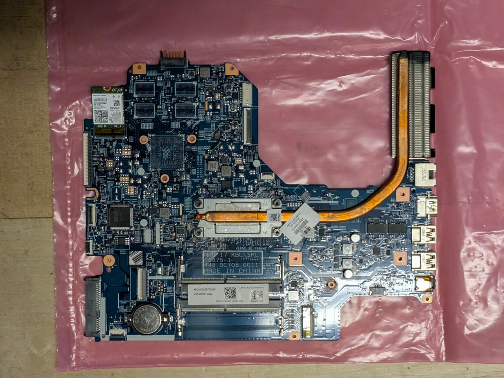HP 17-BS011DX Laptop Motherboard Intel Core i5-7200U 2.50GHz 16875-1 925624-601